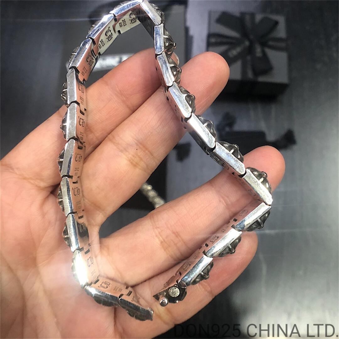 CHROME HEARTS Plus Pyramid Link Bracelet