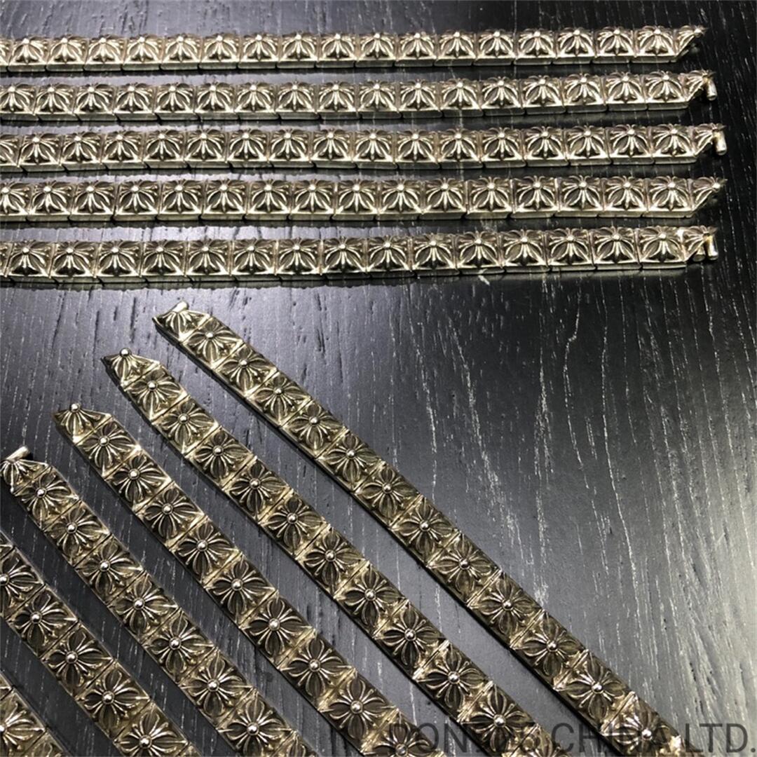 CHROME HEARTS Plus Pyramid Link Bracelet