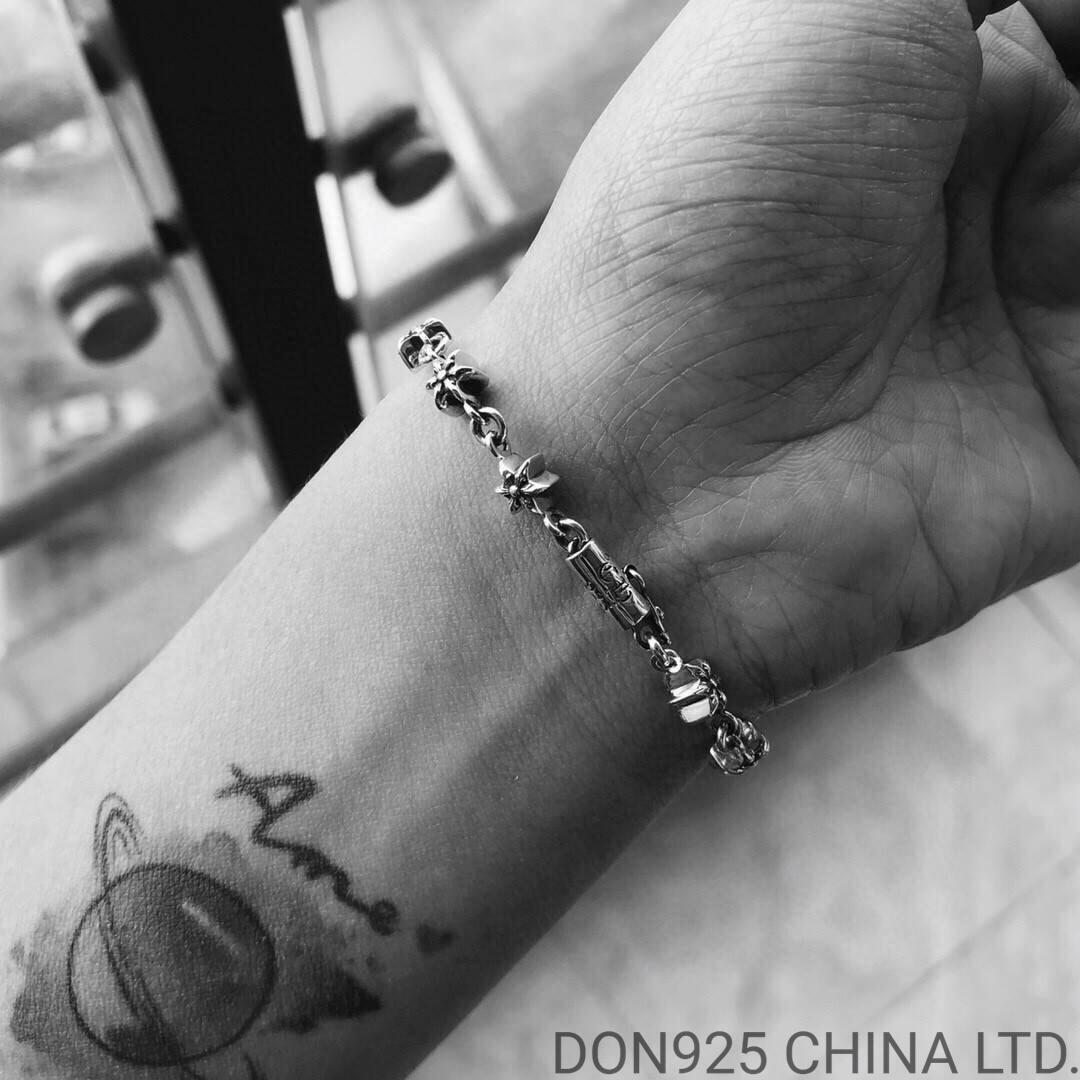 CHROME HEARTS Tiny 6 Sided Star Bracelet