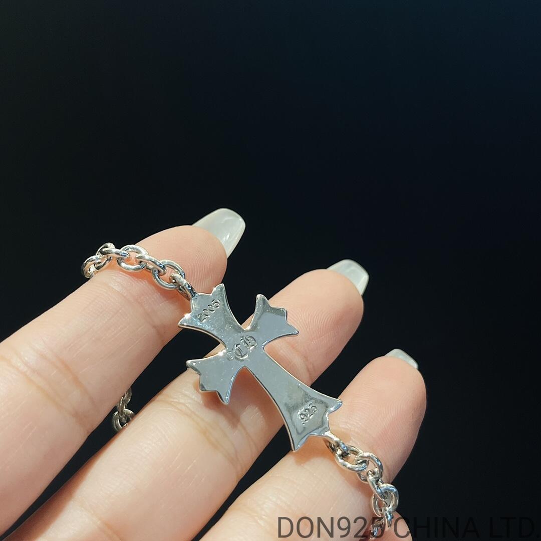 CHROME HEARTS Cross Clip Bracelet