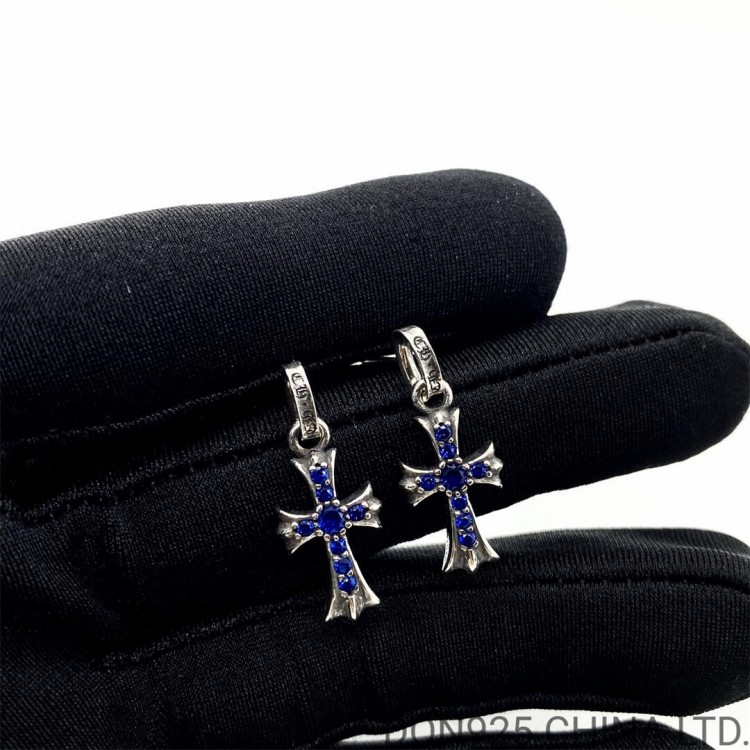 Chrome Hearts Cross Babyfat Earrings in 925s Silver with Sapphire (1 Pair)