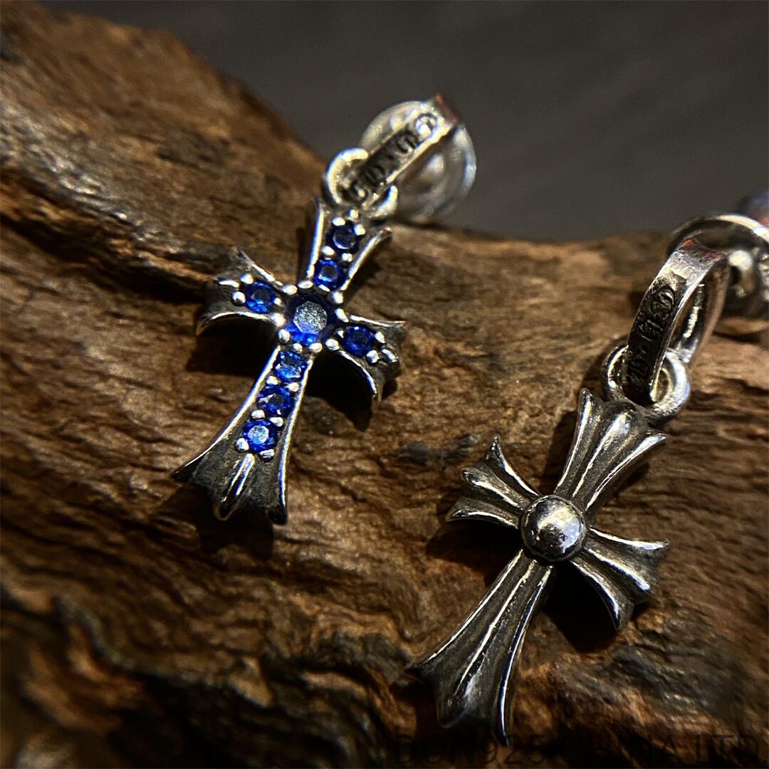 CHROME HEARTS Cross Babyfat Earrings with Sapphire