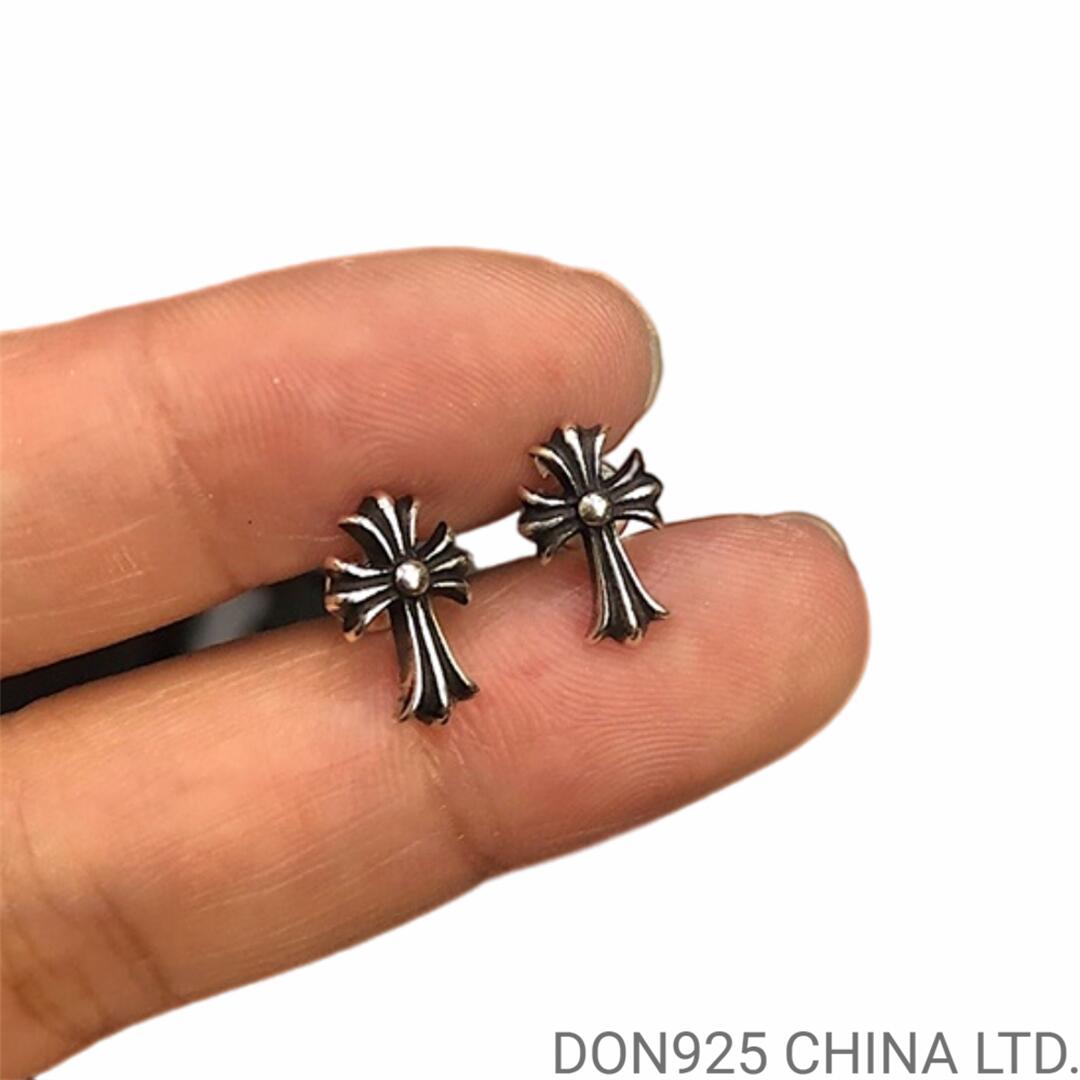 CHROME HEARTS Tiny Cross Babyfat Stud Earrings 