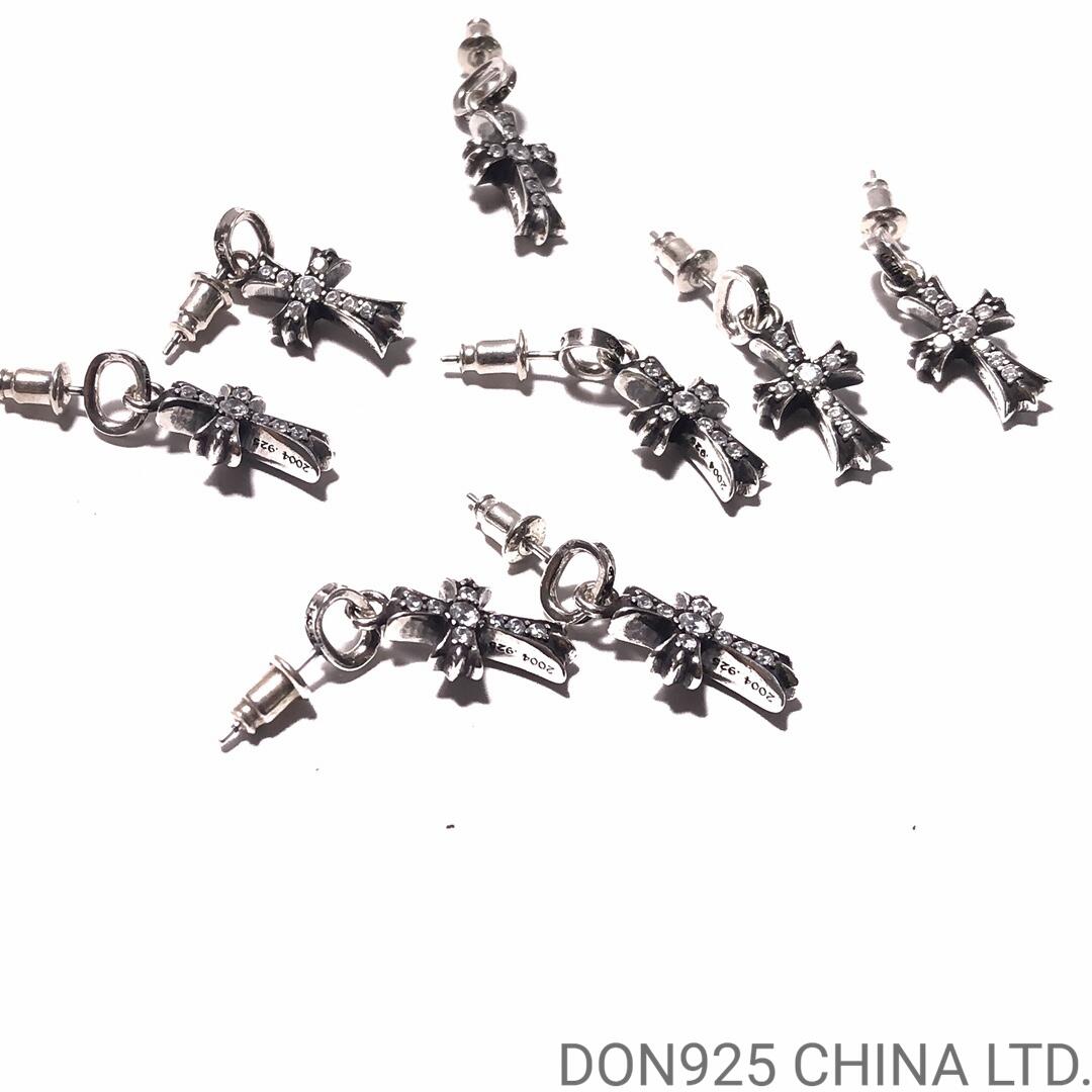 CHROME HEARTS Cross Babyfat Earrings