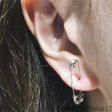 CHROME HEARTS Safety Pin Earring (1 Piece)