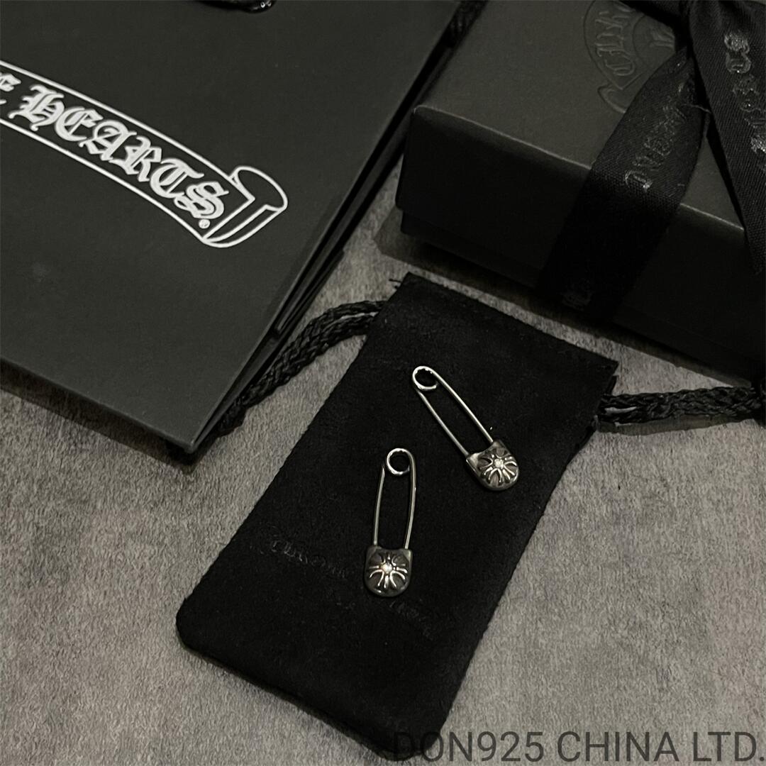 CHROME HEARTS Safety Pin Earring (1 Piece)