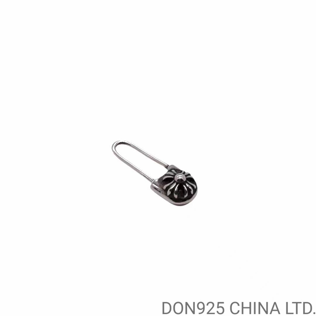 CHROME HEARTS Mini Safety Pin earring (1 Piece)