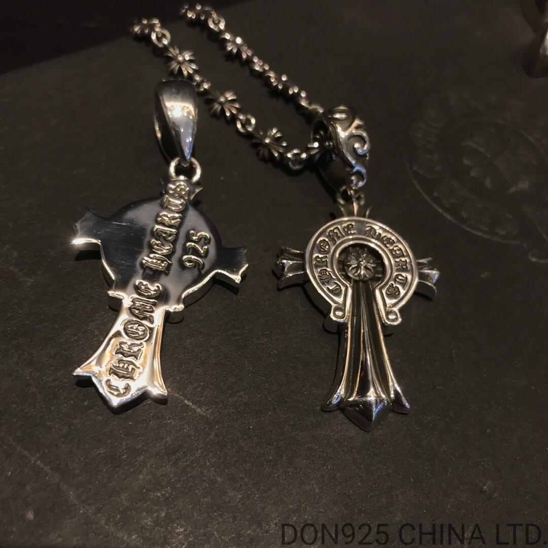 CHROME HEARTS Badge Cross Necklace