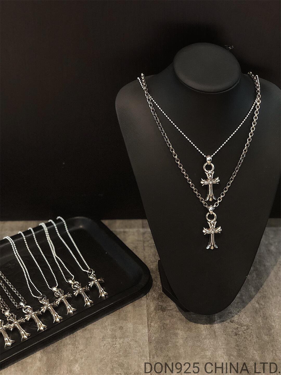 CHROME HEARTS Double Cross Necklace (Medium Size)