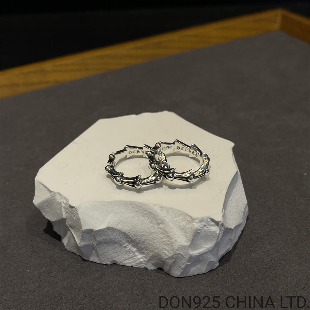 CHROME HEARTS Cross Tail Ring