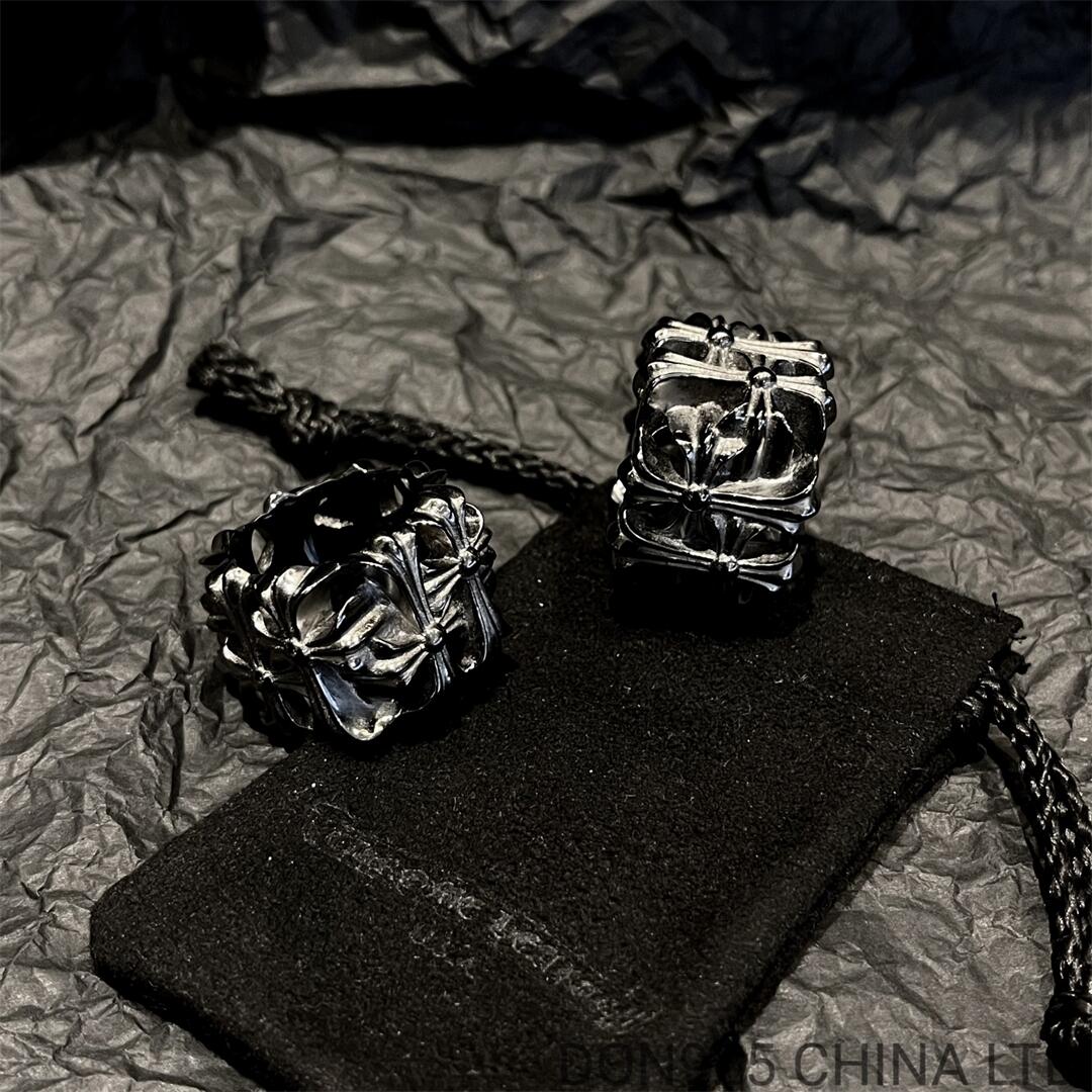 Rhodium CHROME HEARTS Cemetery Square Ring