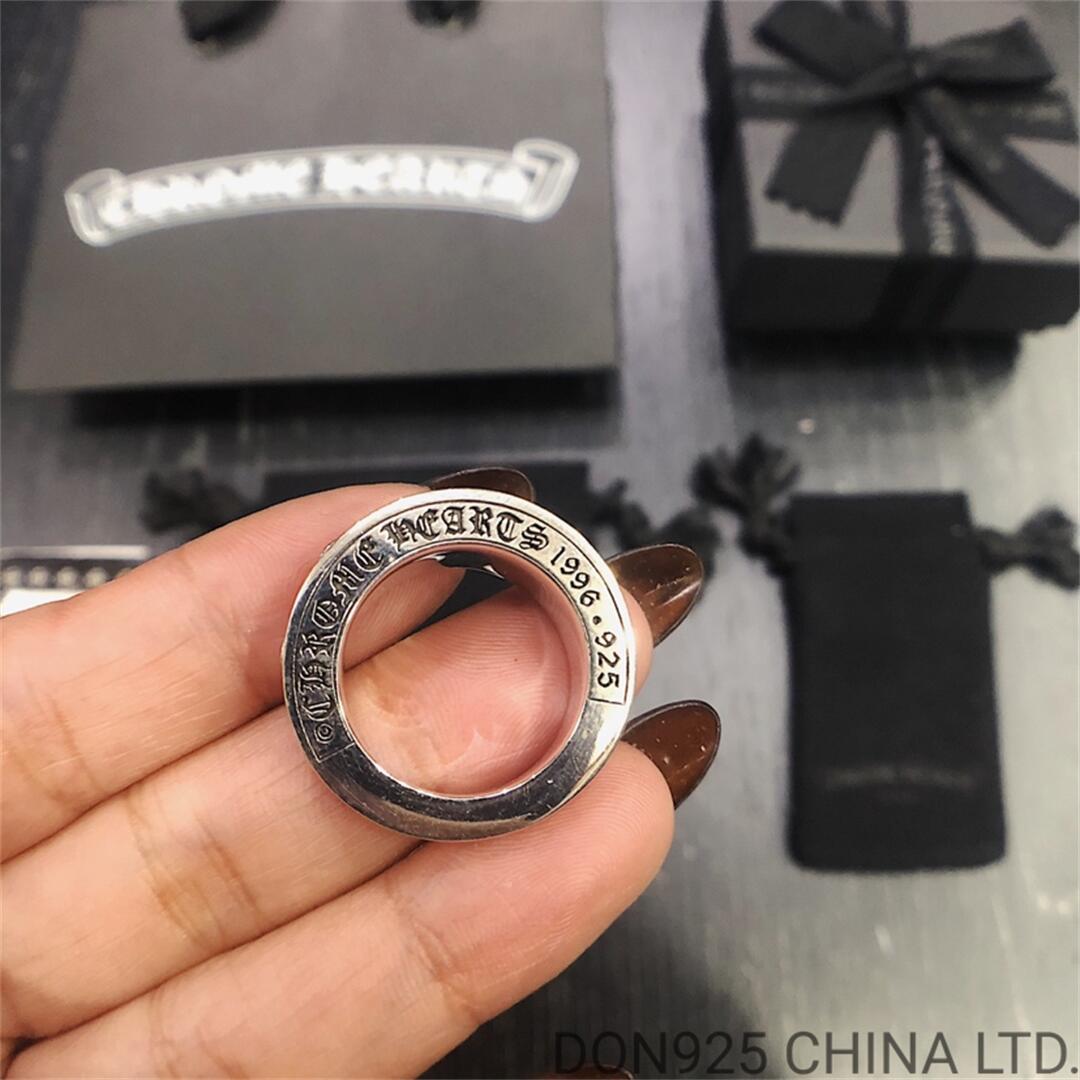 CHROME HEARTS BS Fleur V-Band Ring