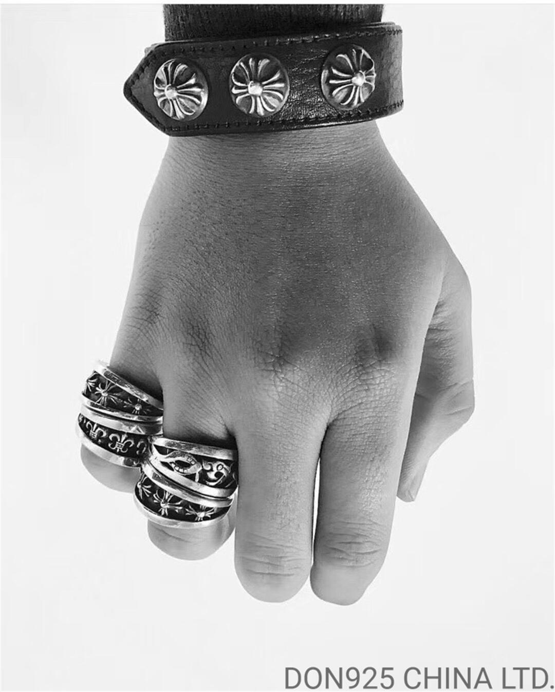 CHROME HEARTS BS Fleur V-Band Ring