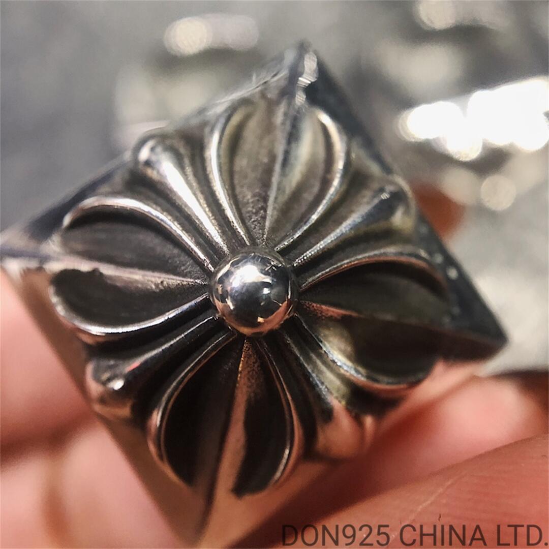 CHROME HEARTS Large Pyramid Plus Ring