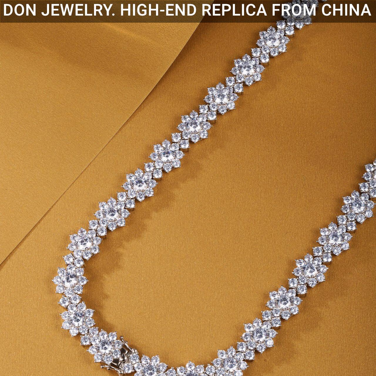 HARRY WINSTON Sunflower Diamond necklace