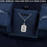 HARRY WINSTON HW Logo necklace