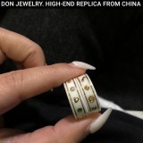 GUCCI Ceramic Icon White Gemstone ring