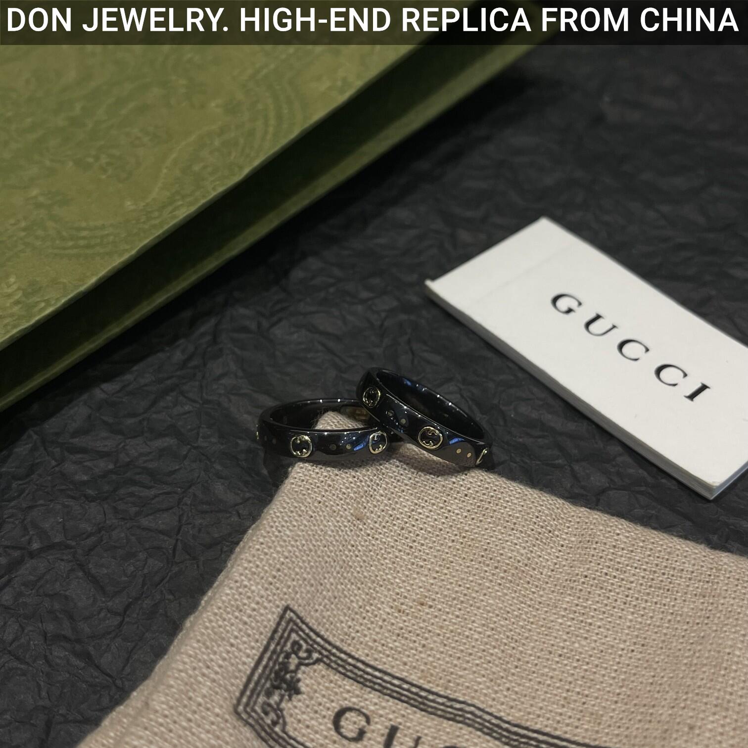 GUCCI Ceramic Icon Black ring