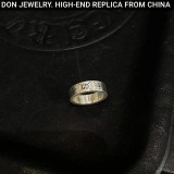 GUCCI GG and Bee Engraved ring