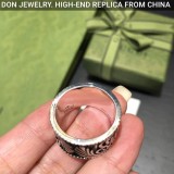 GUCCI Logo ring