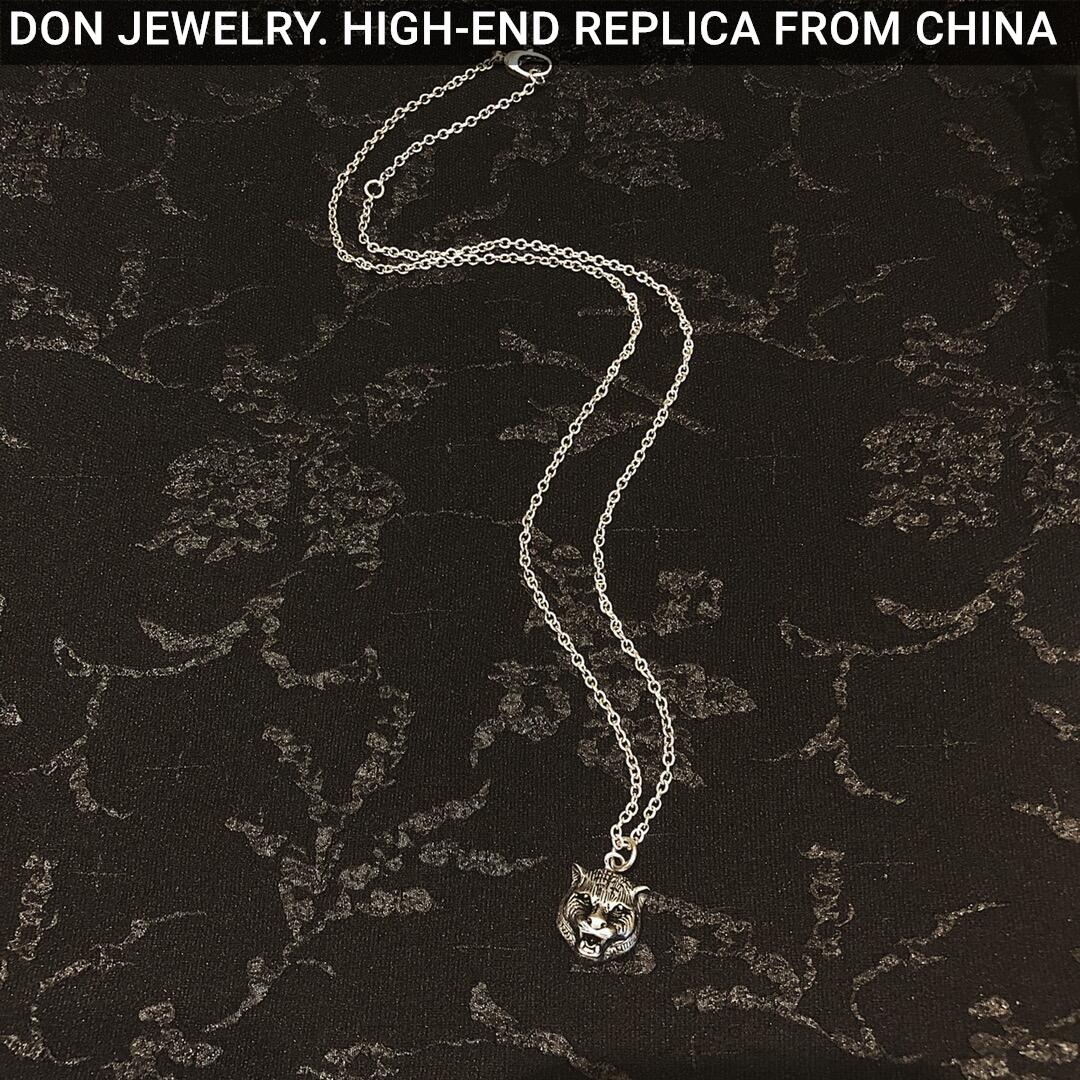 GUCCI Tiger necklace