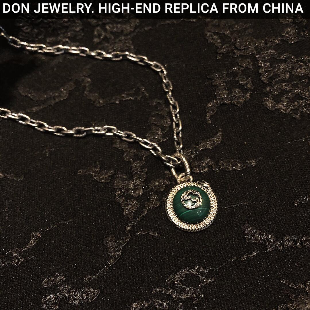 GUCCI Snake Malachite necklace