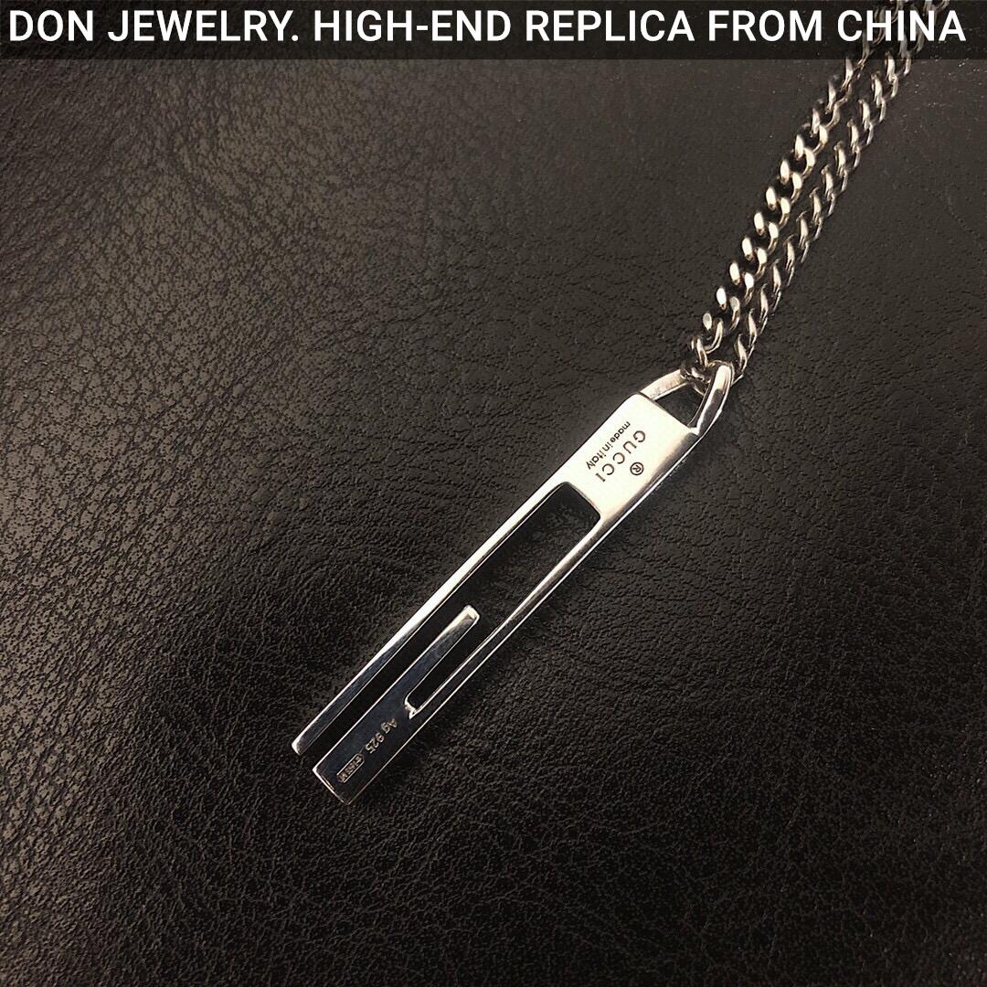 GUCCI G necklace