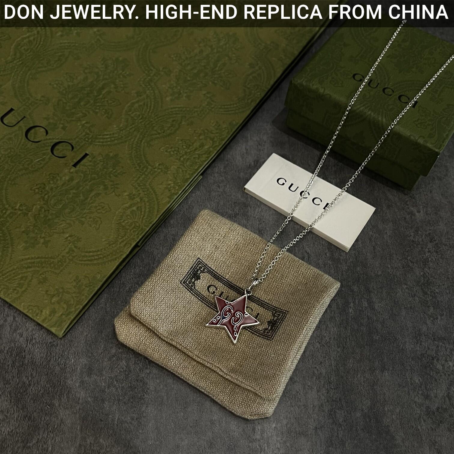 GUCCI Star Enamel necklace