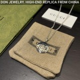 GUCCI Blind for Love Tiger Head necklace