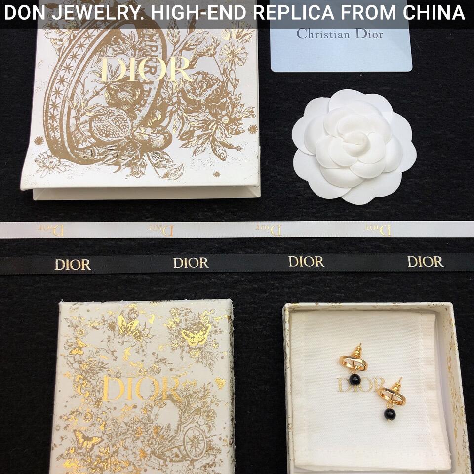 DIOR Petit CD earrings