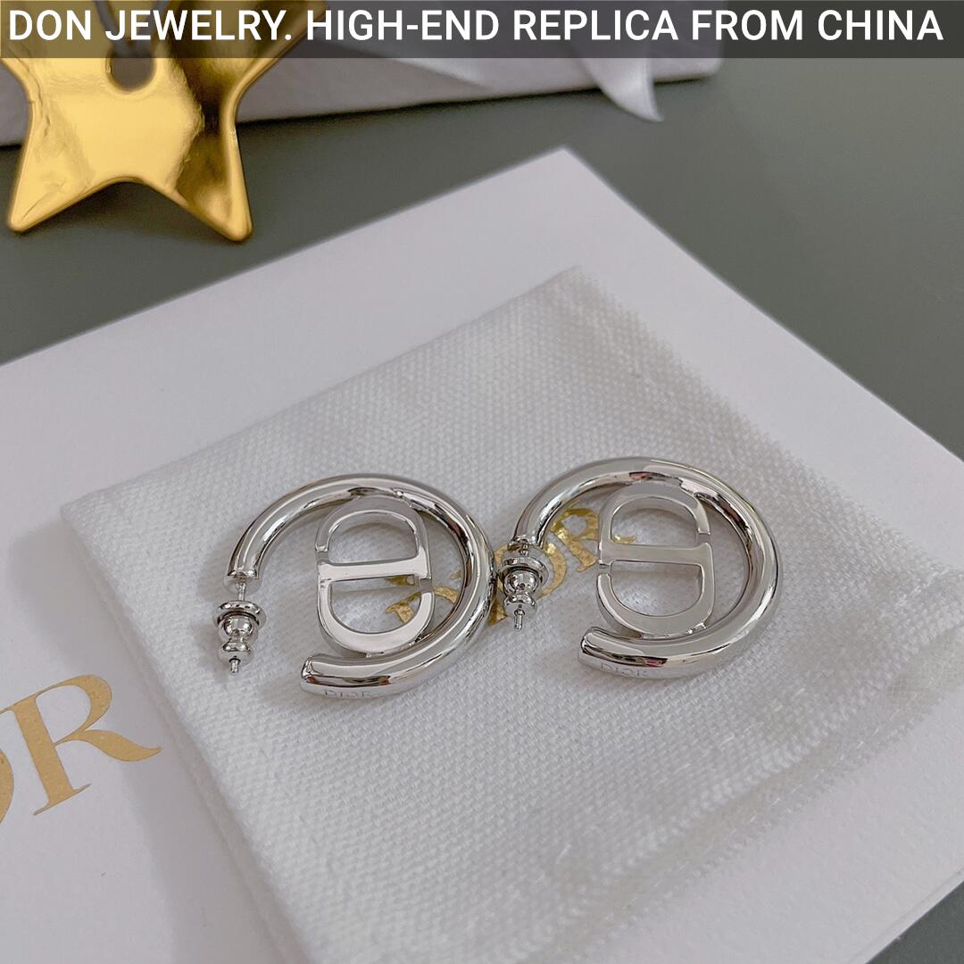 DIOR 30 Montaigne earrings