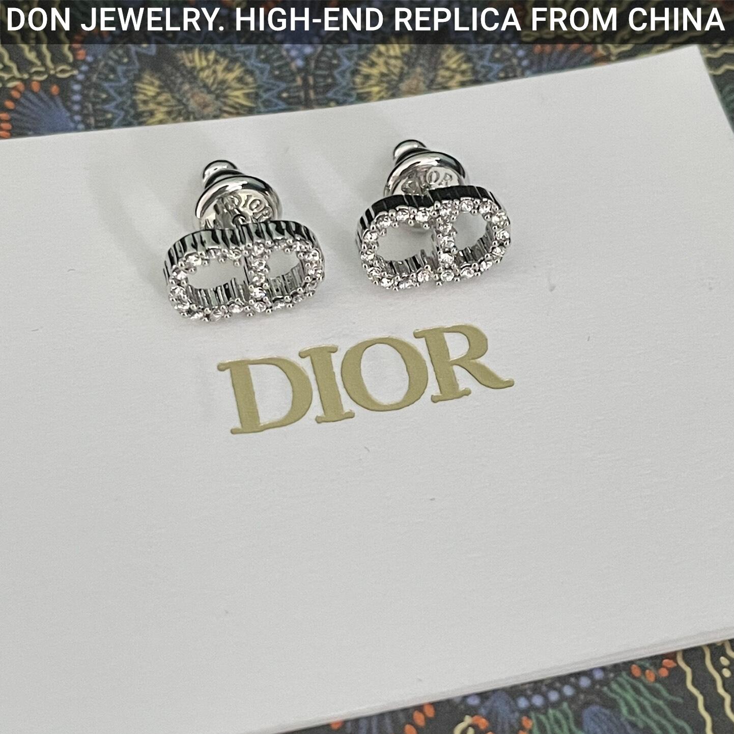 DIOR Petit CD earrings