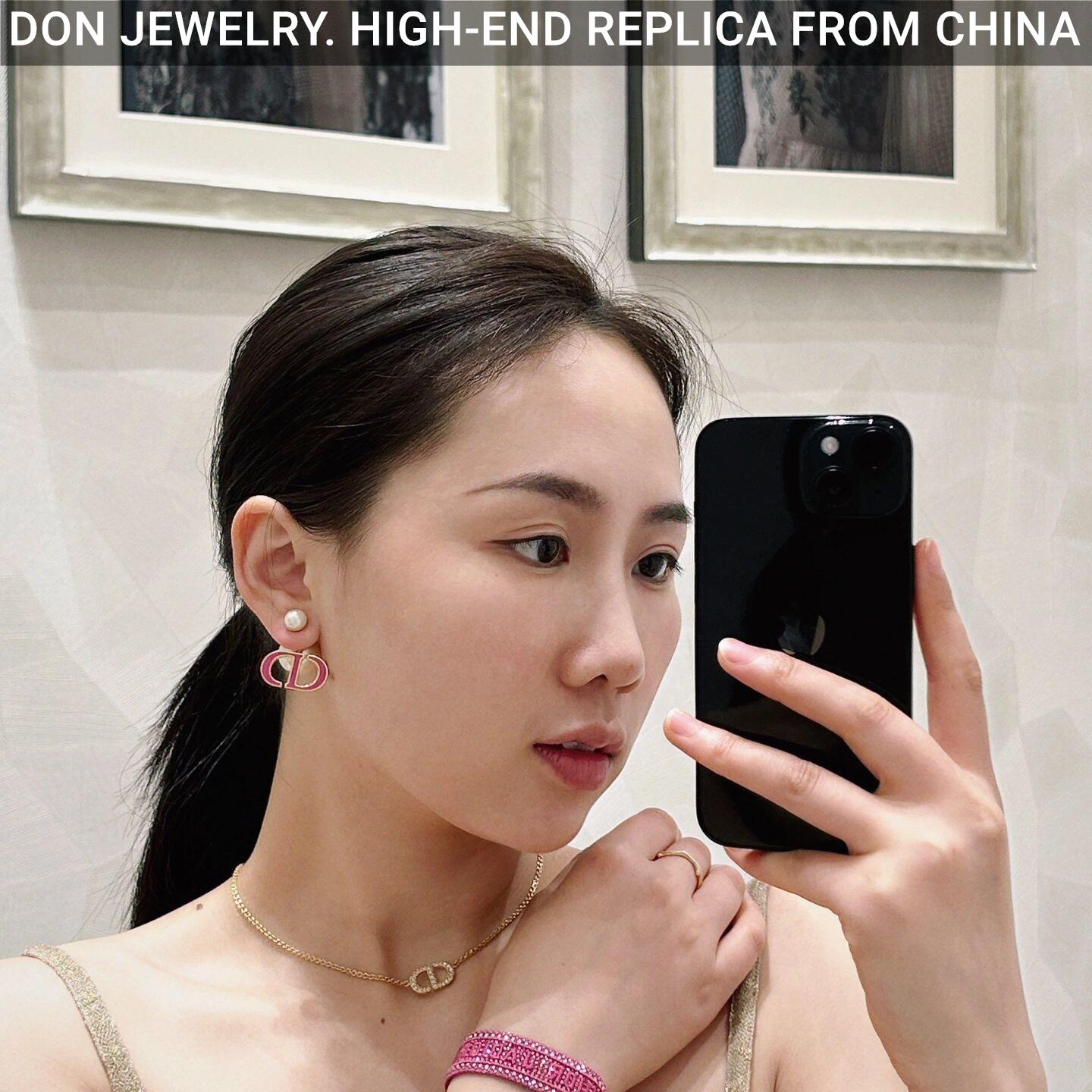 DIOR Tribales earrings