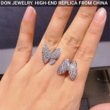 Van Cleef & Arpels Two Butterfly Between the Finger ring