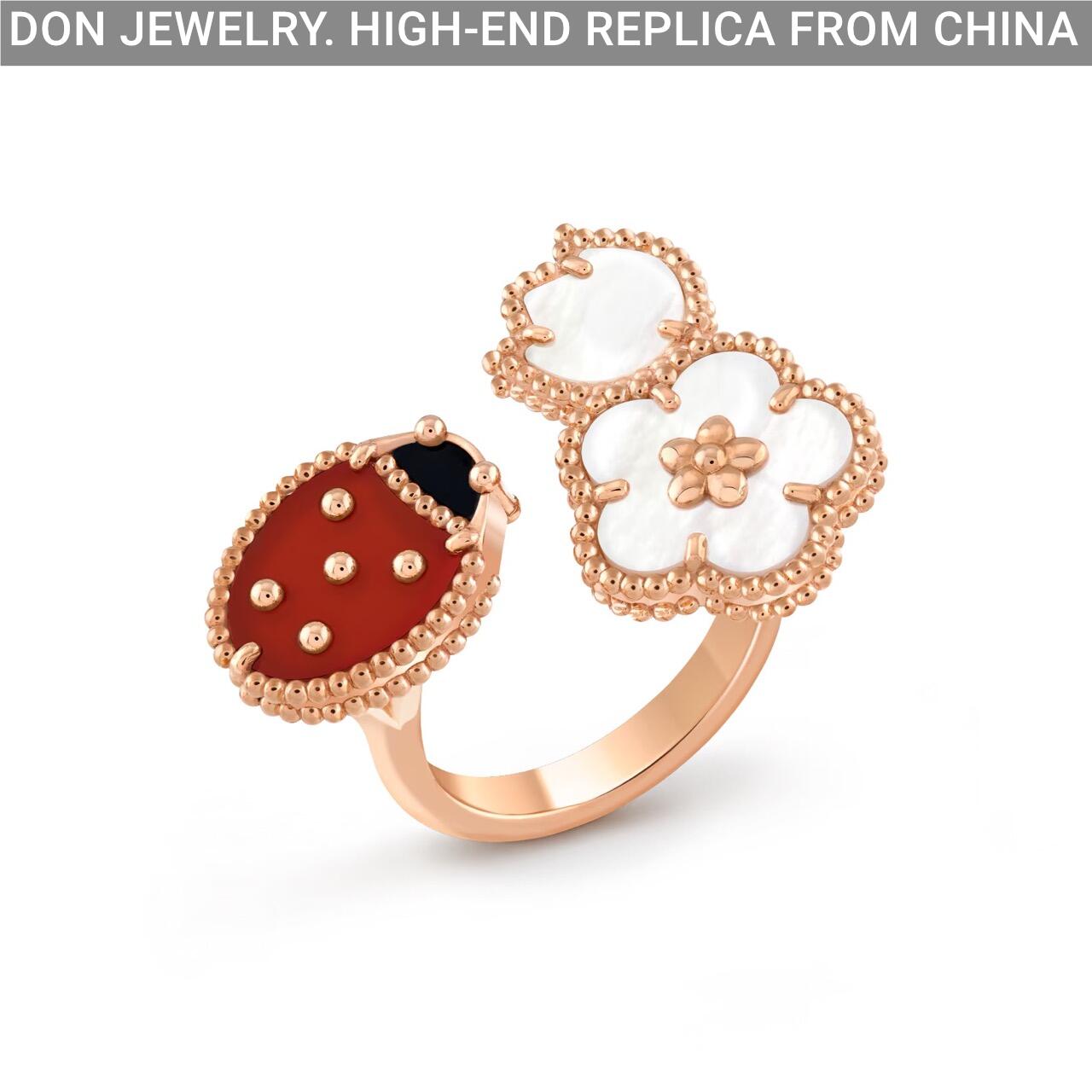 Van Cleef & Arpels Lucky Spring Between the Finger ring