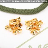 Van Cleef & Arpels Frivole earrings, 3 flowers, mini model