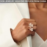 Van Cleef & Arpels Frivole Between the Finger ring