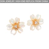 Van Cleef & Arpels Rose de Noël earrings, mini model