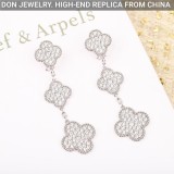 Van Cleef & Arpels Magic Alhambra earrings, 3 motifs