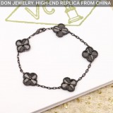 Van Cleef & Arpels Vintage Alhambra bracelet, 5 motifs