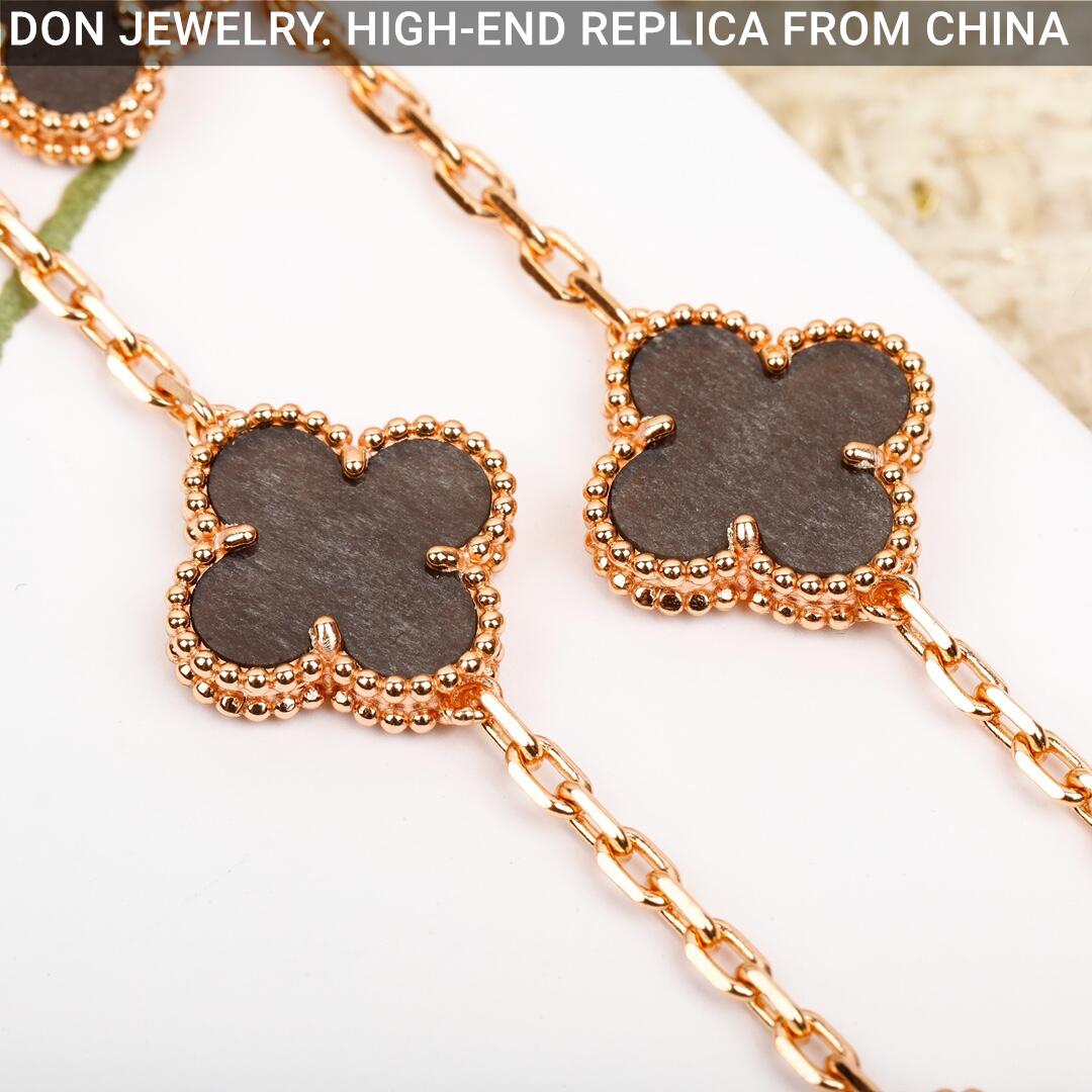 Van Cleef & Arpels Vintage Alhambra bracelet, 5 motifs