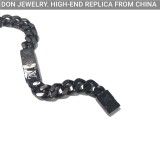 LOUIS VUITTON Monogram chain bracelet