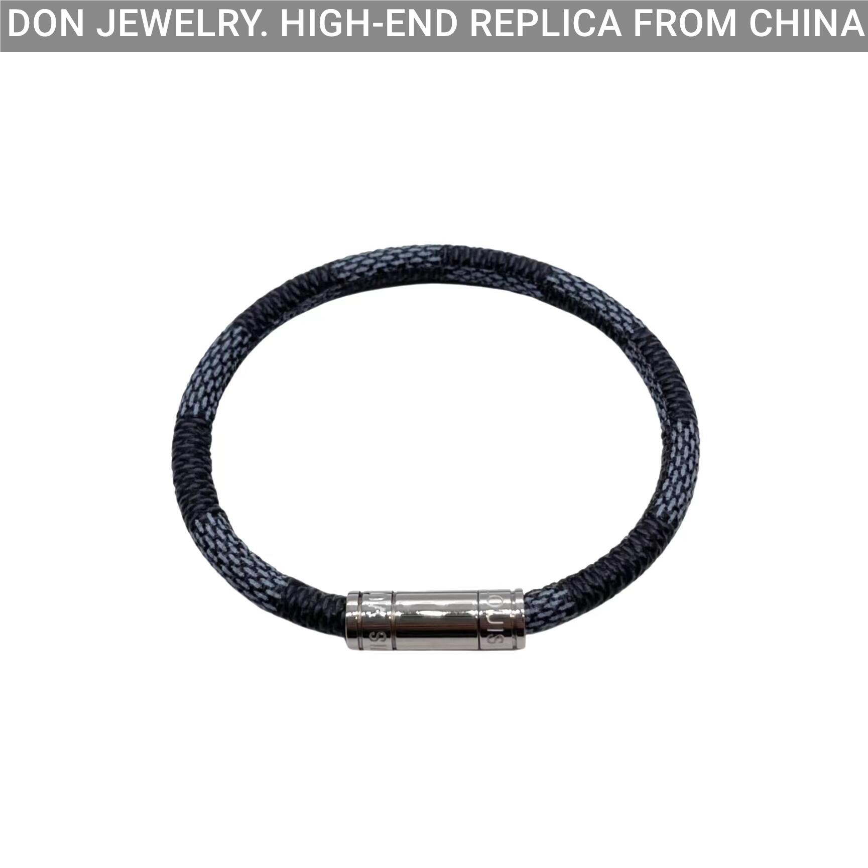 LOUIS VUITTON Keep it bracelet