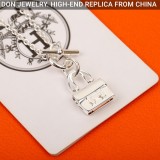 Hermes Amulettes Constance necklace